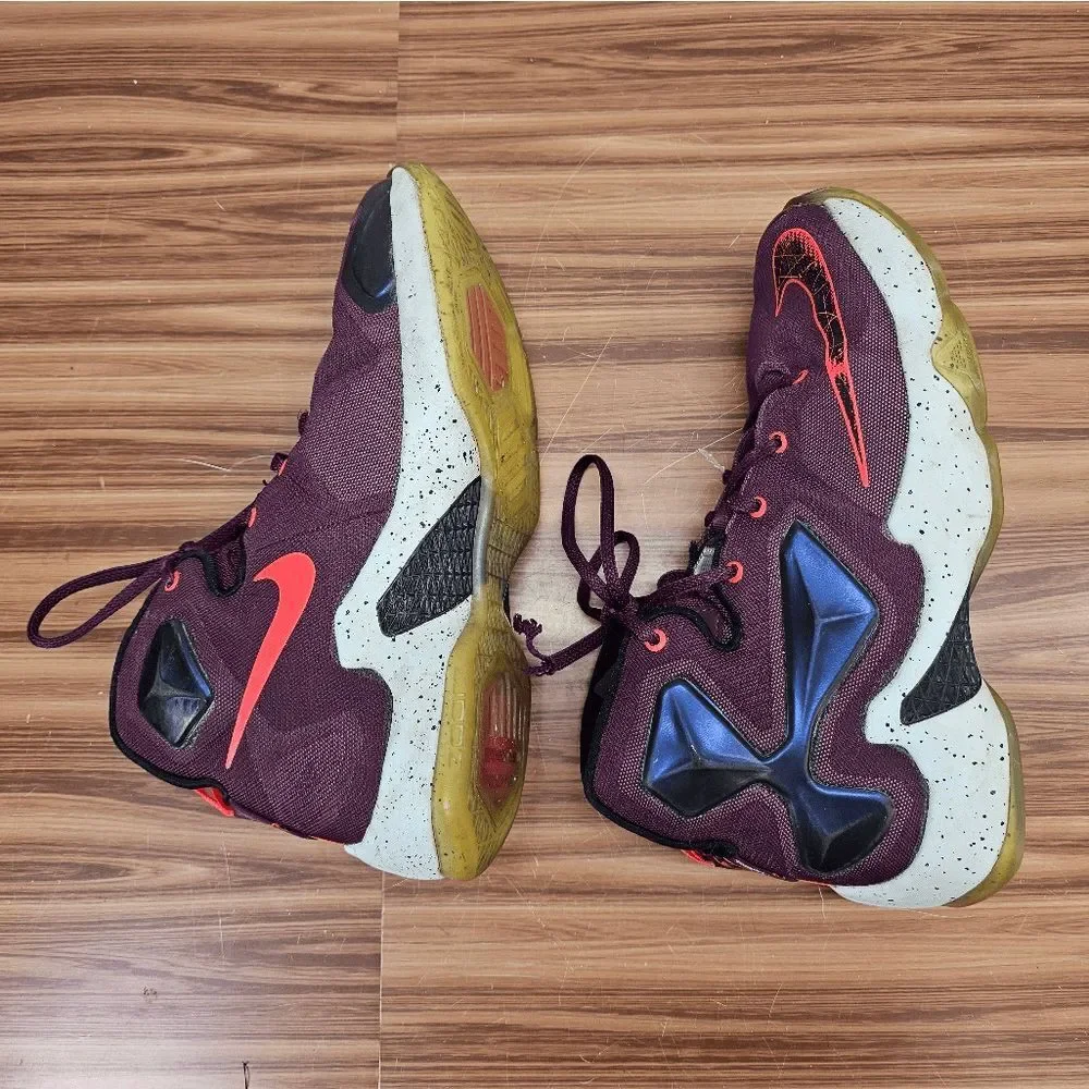 Nike LeBron 13 Mulberry Black Pure Platinum Kids 6.5Y‎ big boy Shoes 808709-500